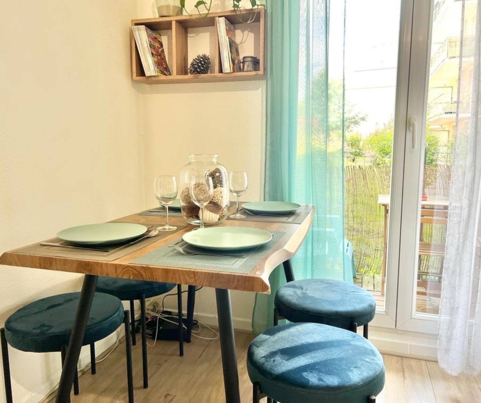 Le Renoir Terrasse De Plain-Pied Et Piscine Apartment Limoges Exterior photo